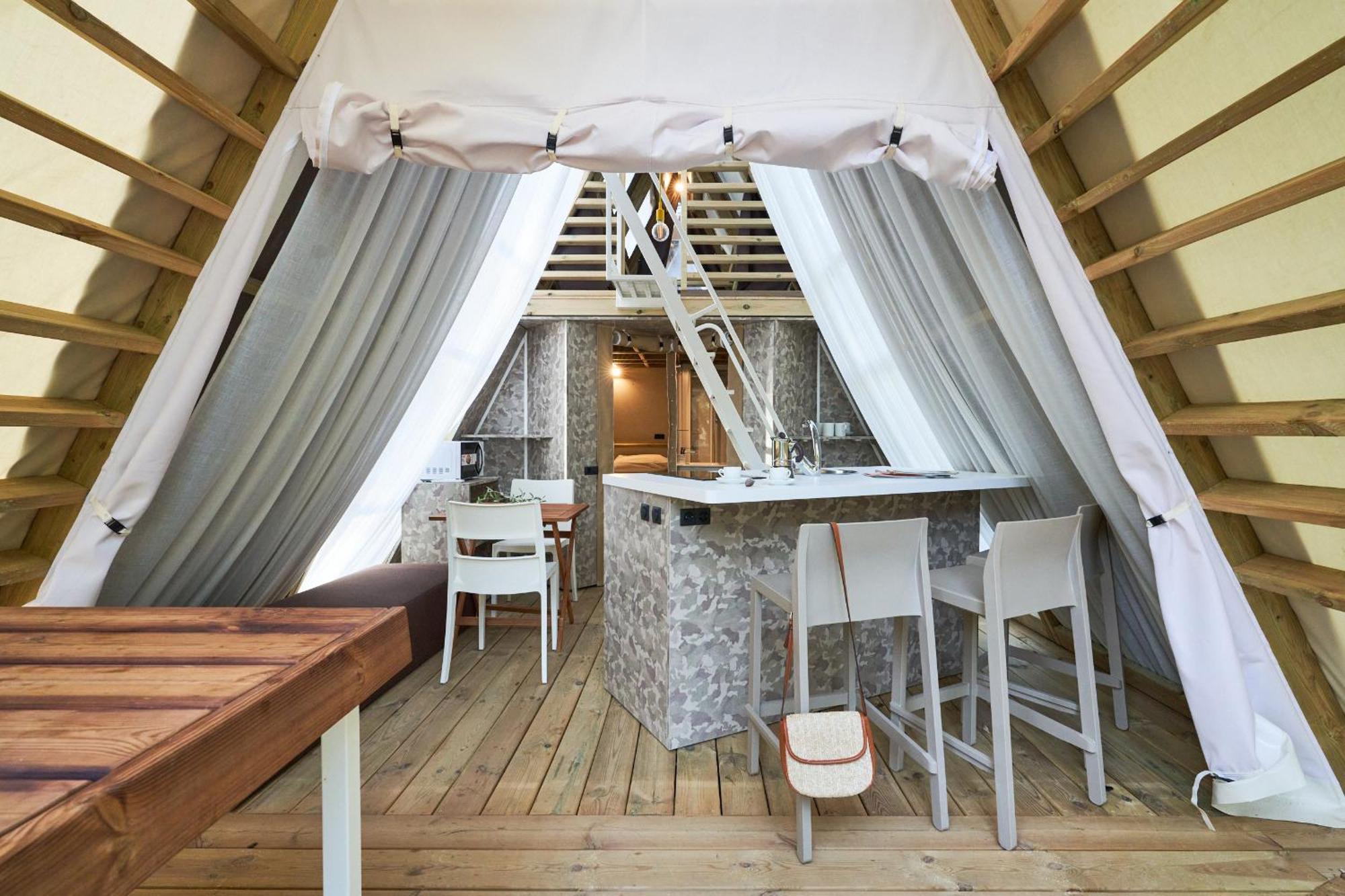Le Pianacce Camping Village Кастаньєто-Кардуччі Екстер'єр фото